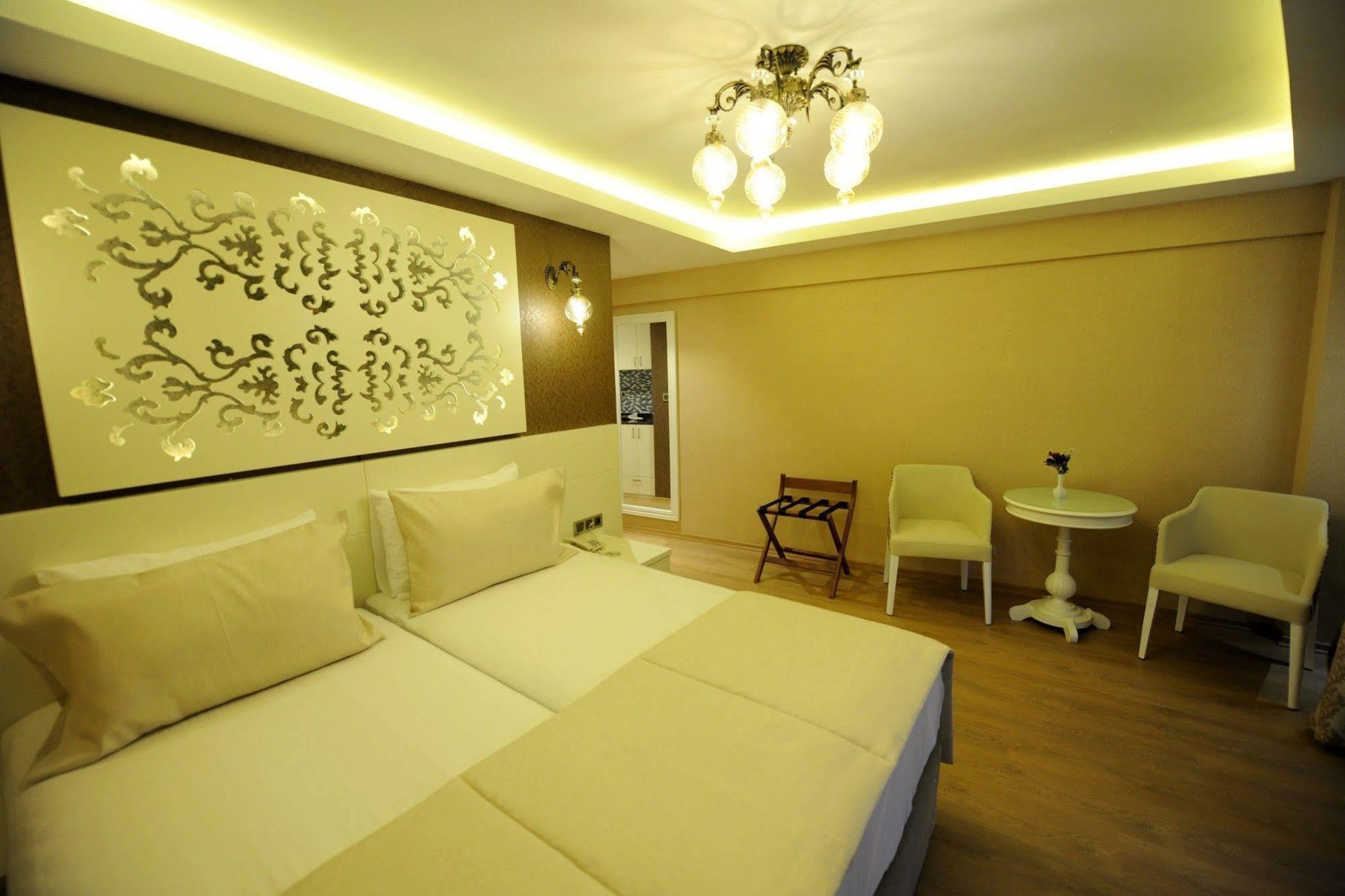 Rooms Inn Taxim Стамбул Экстерьер фото